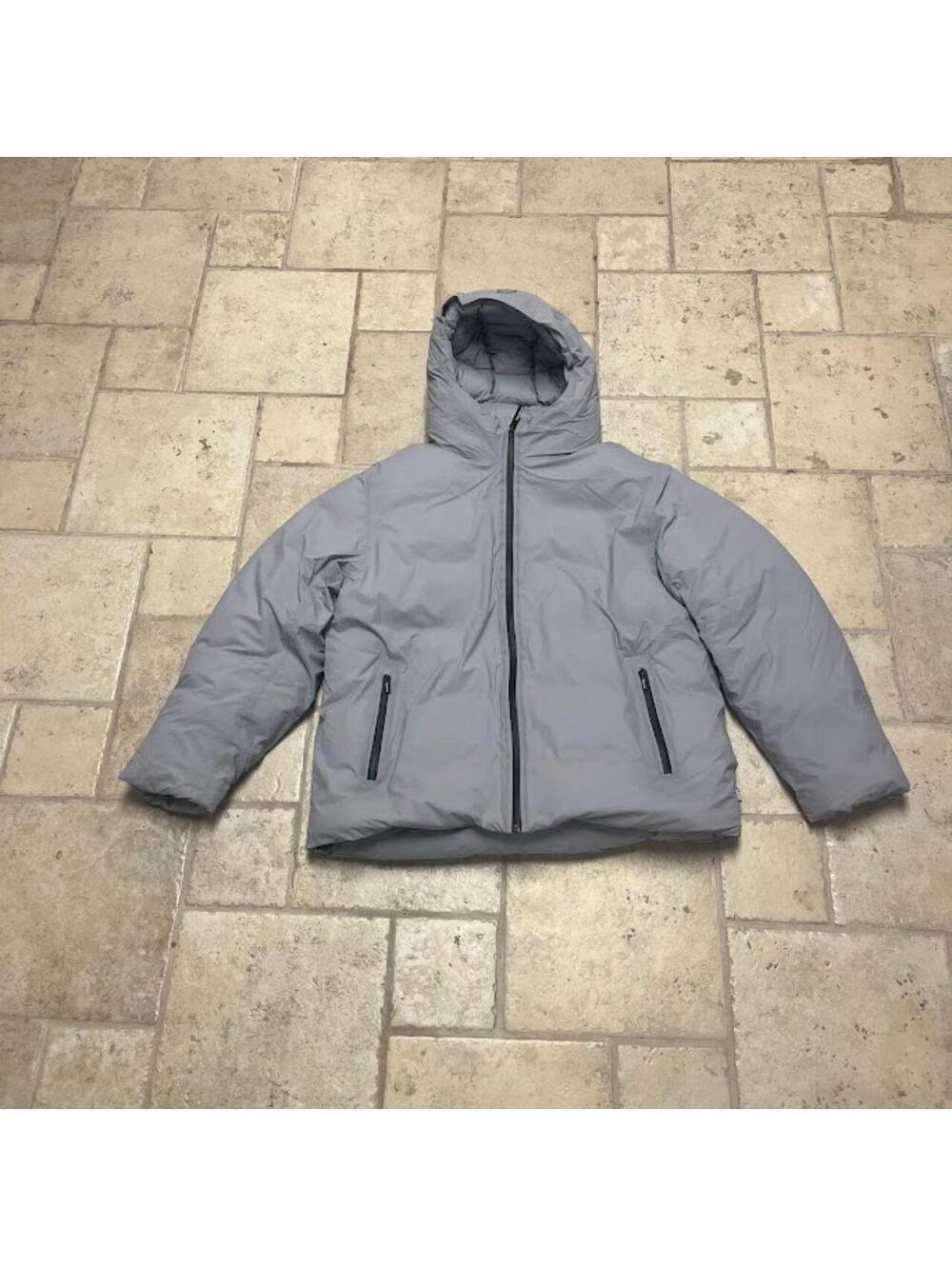 Women's Aritzia Super One-Puff H2O Light Blue Water-Proof Puffer Jacket Sz. L